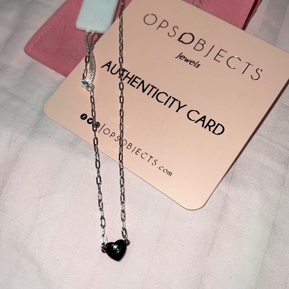 Charm Silver Necklace 🎀🆕 - Picture 1 of 3